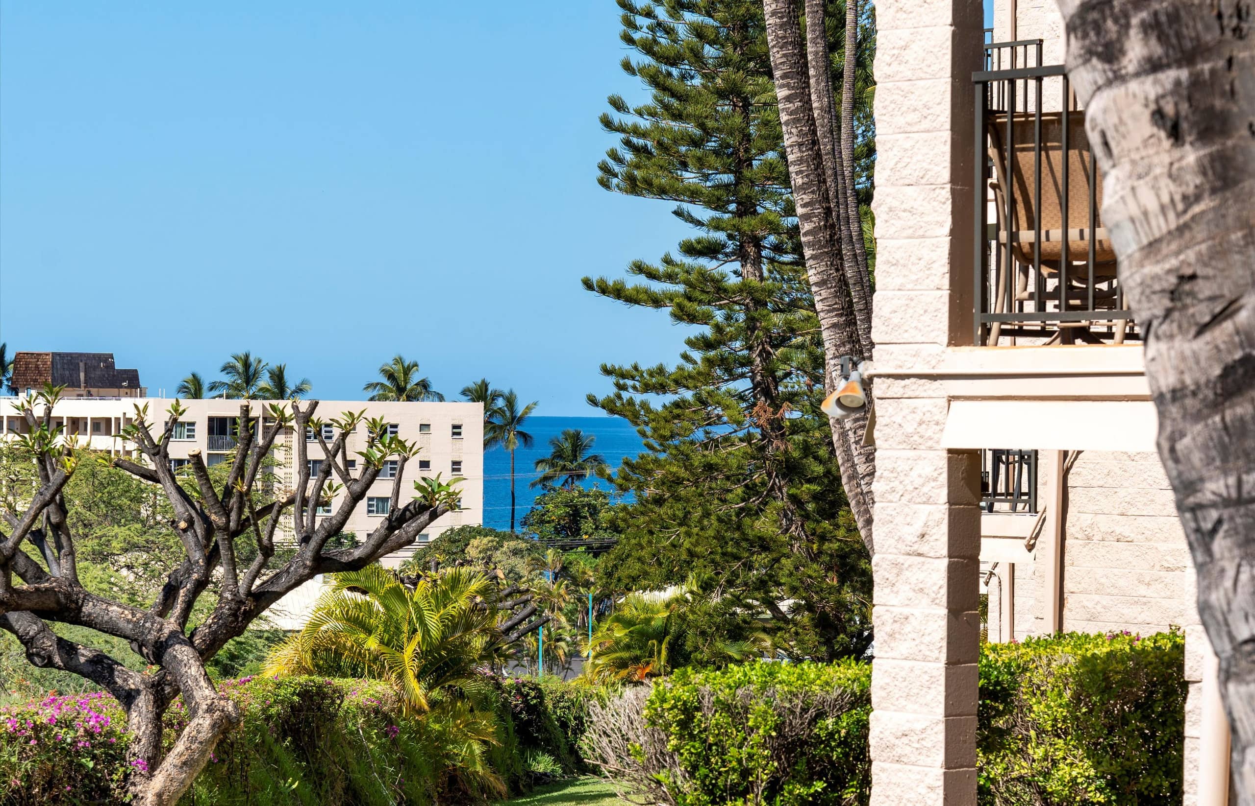 Condo in Kihei · ★4.77 · 2 bedrooms · 4 beds · 2 shared baths - Image 25