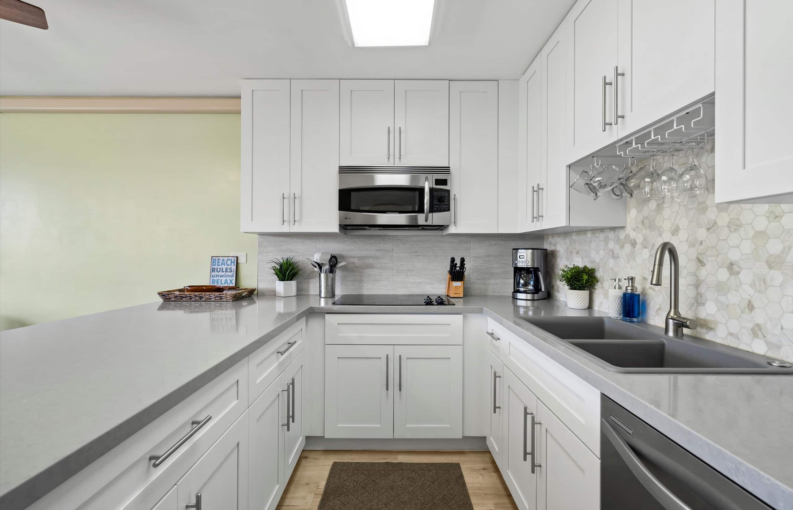 Condo in Kihei · ★4.77 · 2 bedrooms · 4 beds · 2 shared baths - Image 2