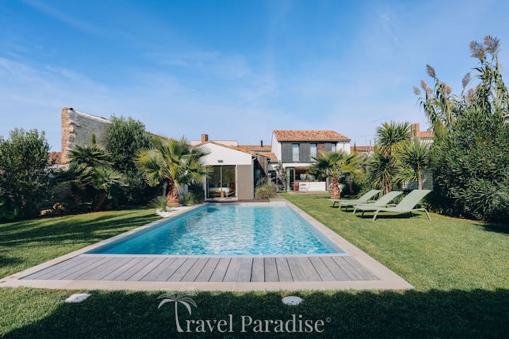Travel Paradise Fr managed Airbnb listing 1