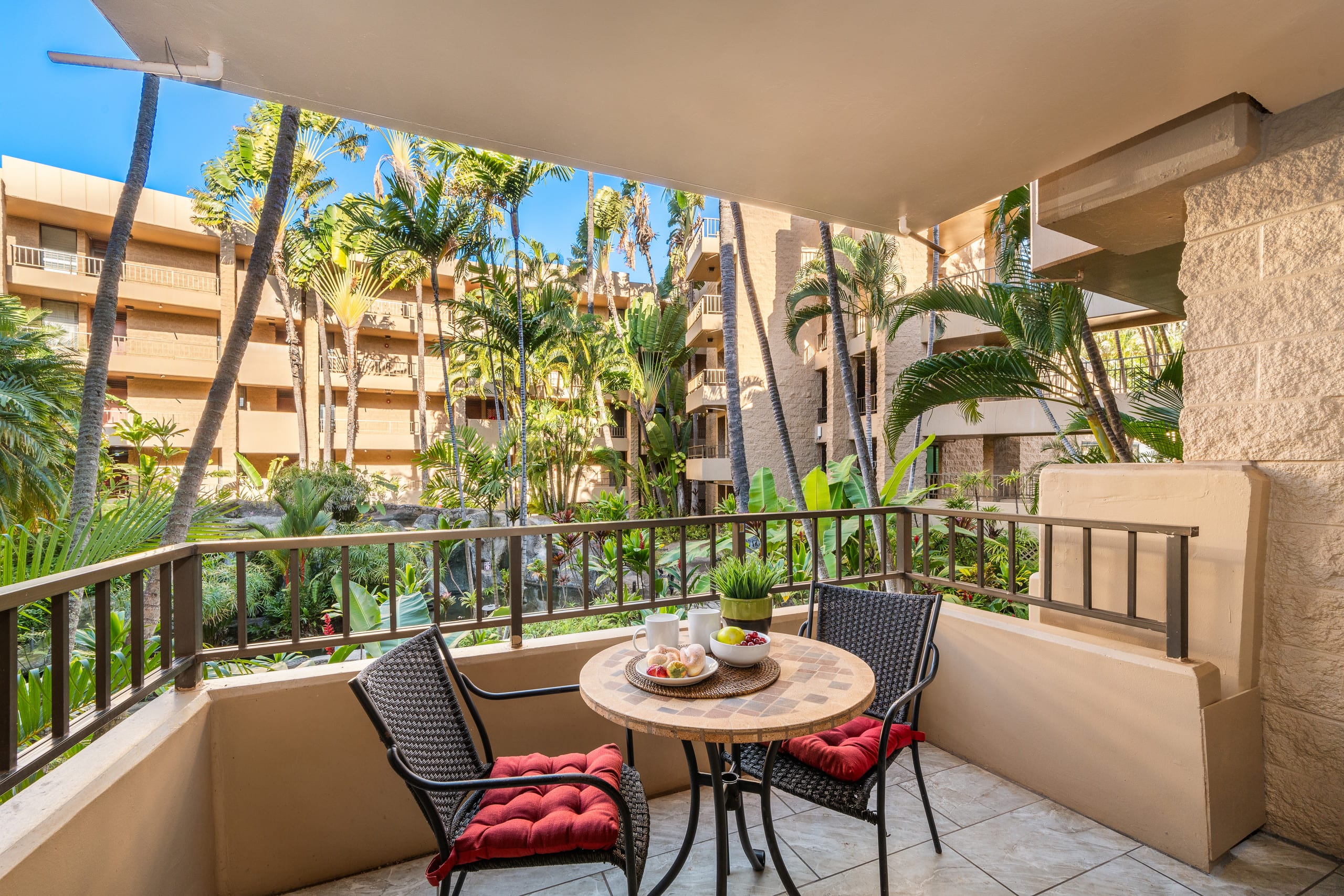 Paki Maui 217 Cozy 1BR Oceanfront Resort w Pool - Photo 25