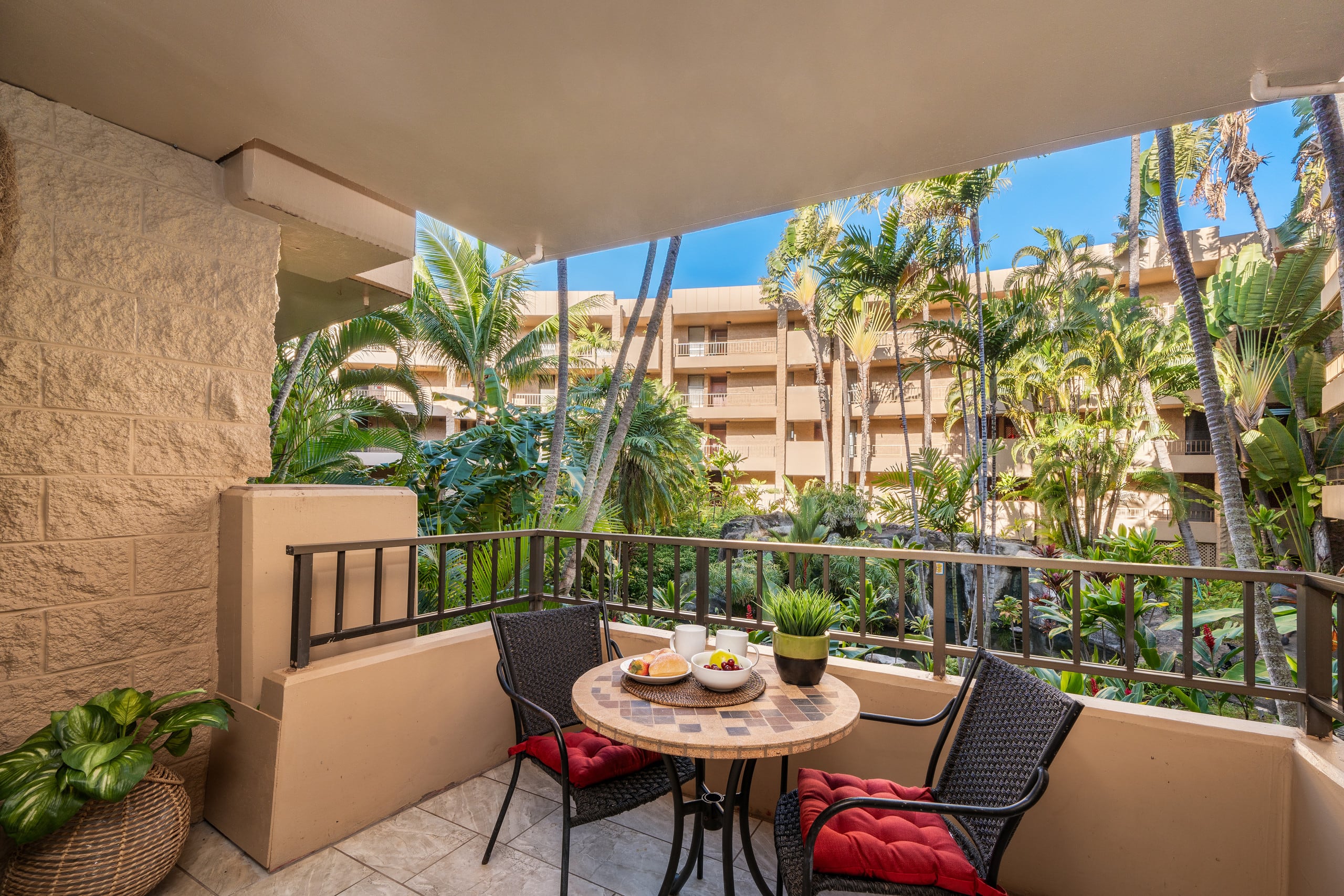 Paki Maui 217 Cozy 1BR Oceanfront Resort w Pool - Photo 28