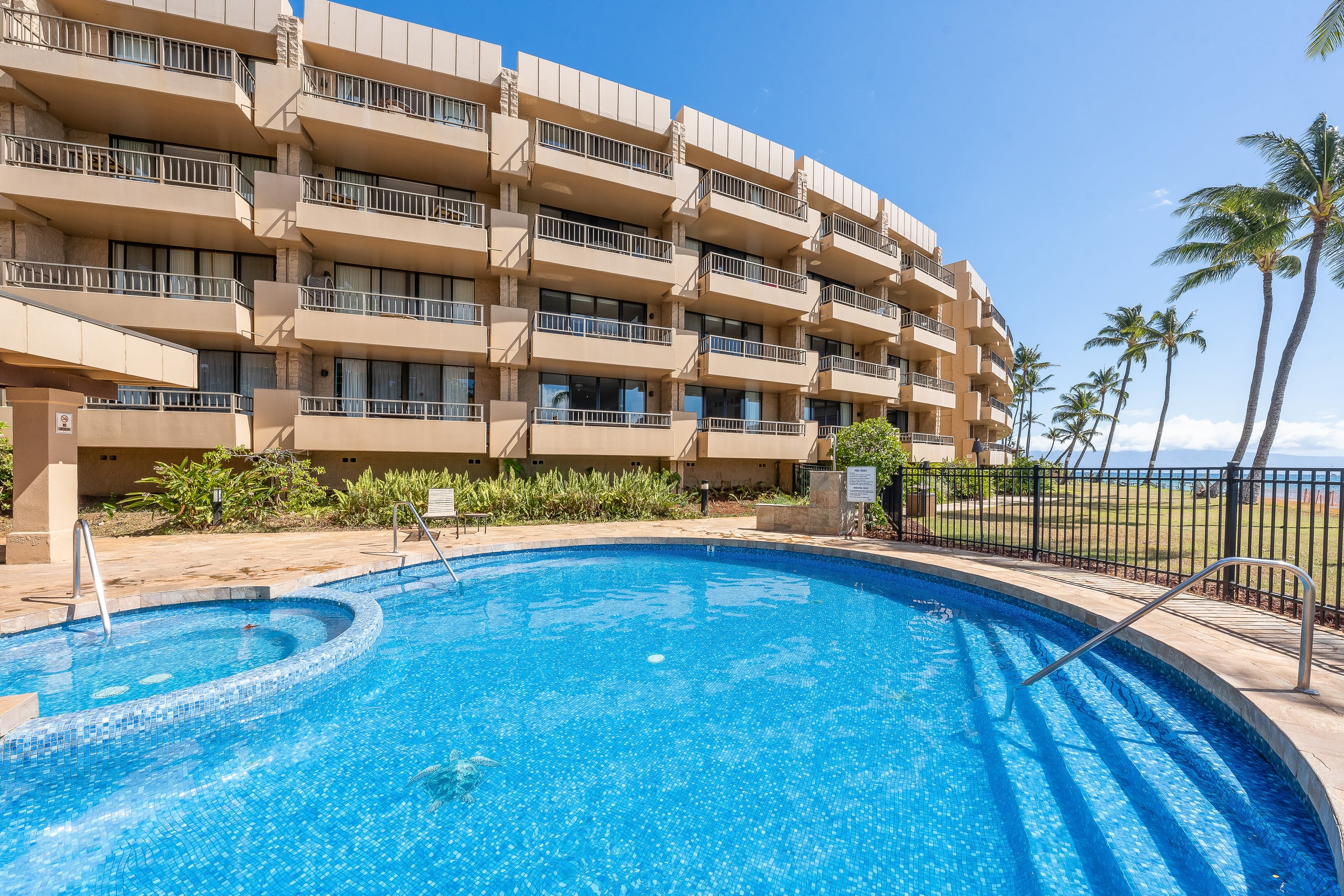 Paki Maui 217 Cozy 1BR Oceanfront Resort w Pool - Photo 40