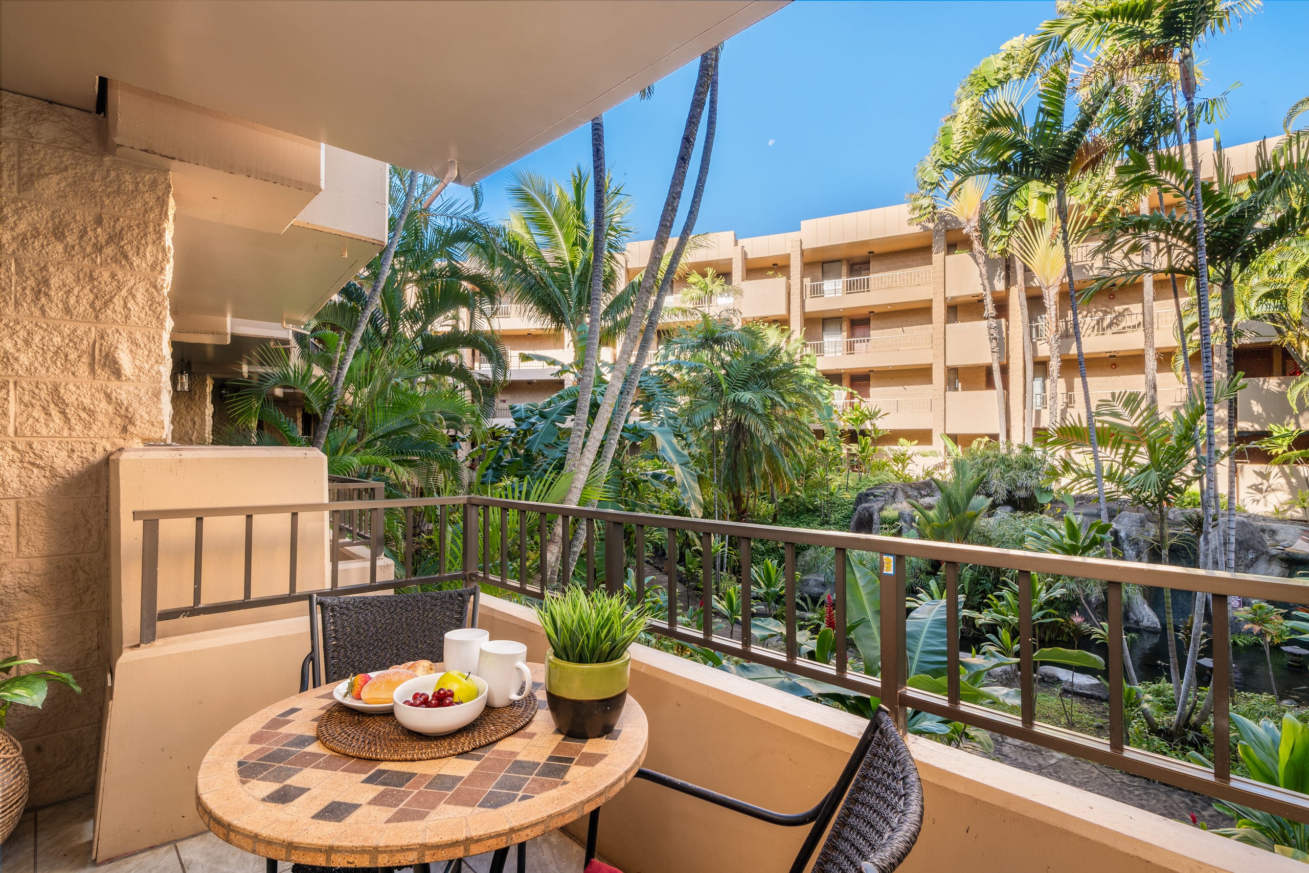 Paki Maui 217 Cozy 1BR Oceanfront Resort w Pool - Photo 26