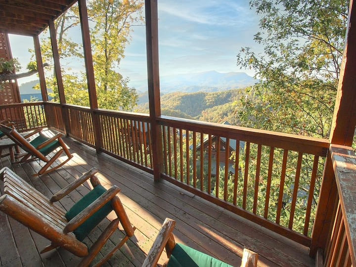 Mountain Views | Hot Tub, Game Rooms + Great Views - 피전 포지