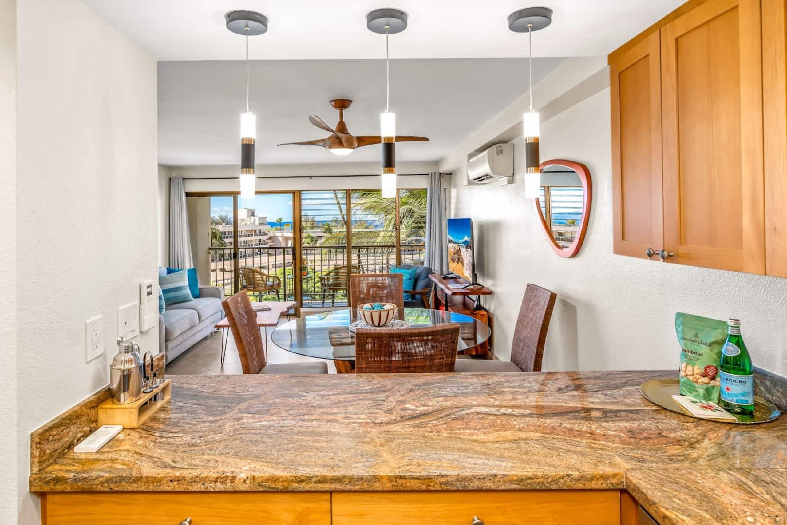 Stylish Hawaiian Tropical Oceanview Vistas - Image 9