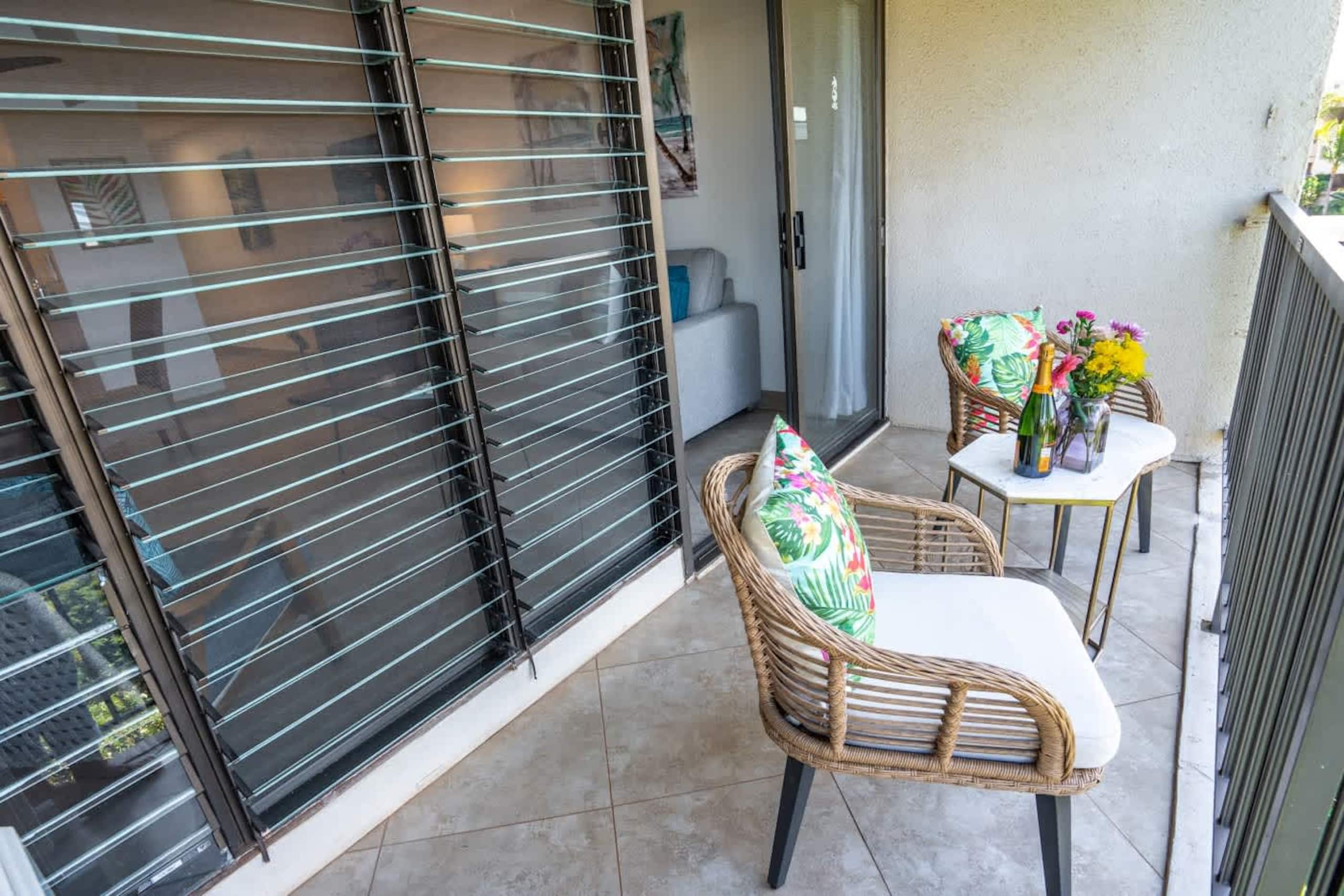 Stylish Hawaiian Tropical Oceanview Vistas - Image 29