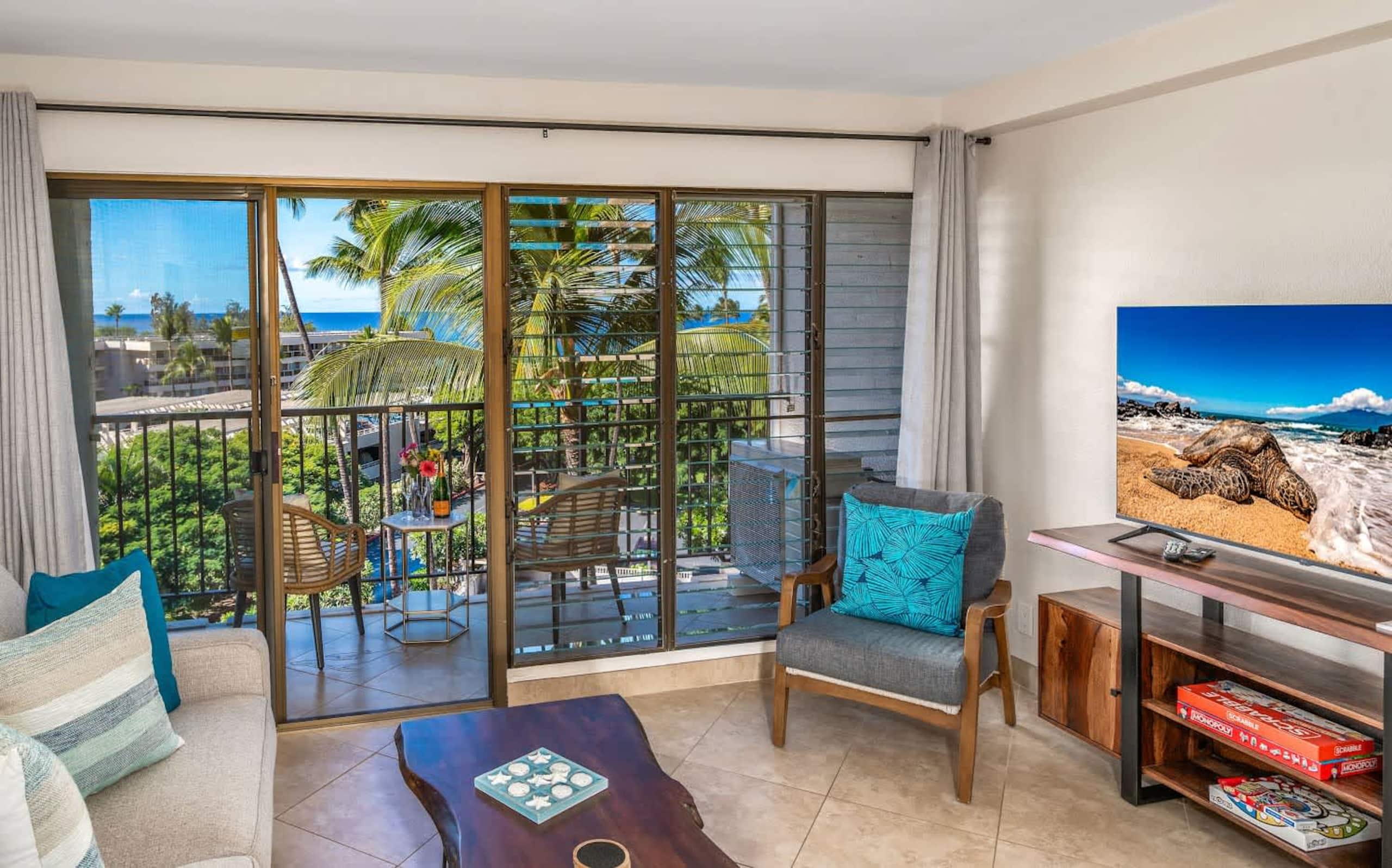 Stylish Hawaiian Tropical Oceanview Vistas - Image 2