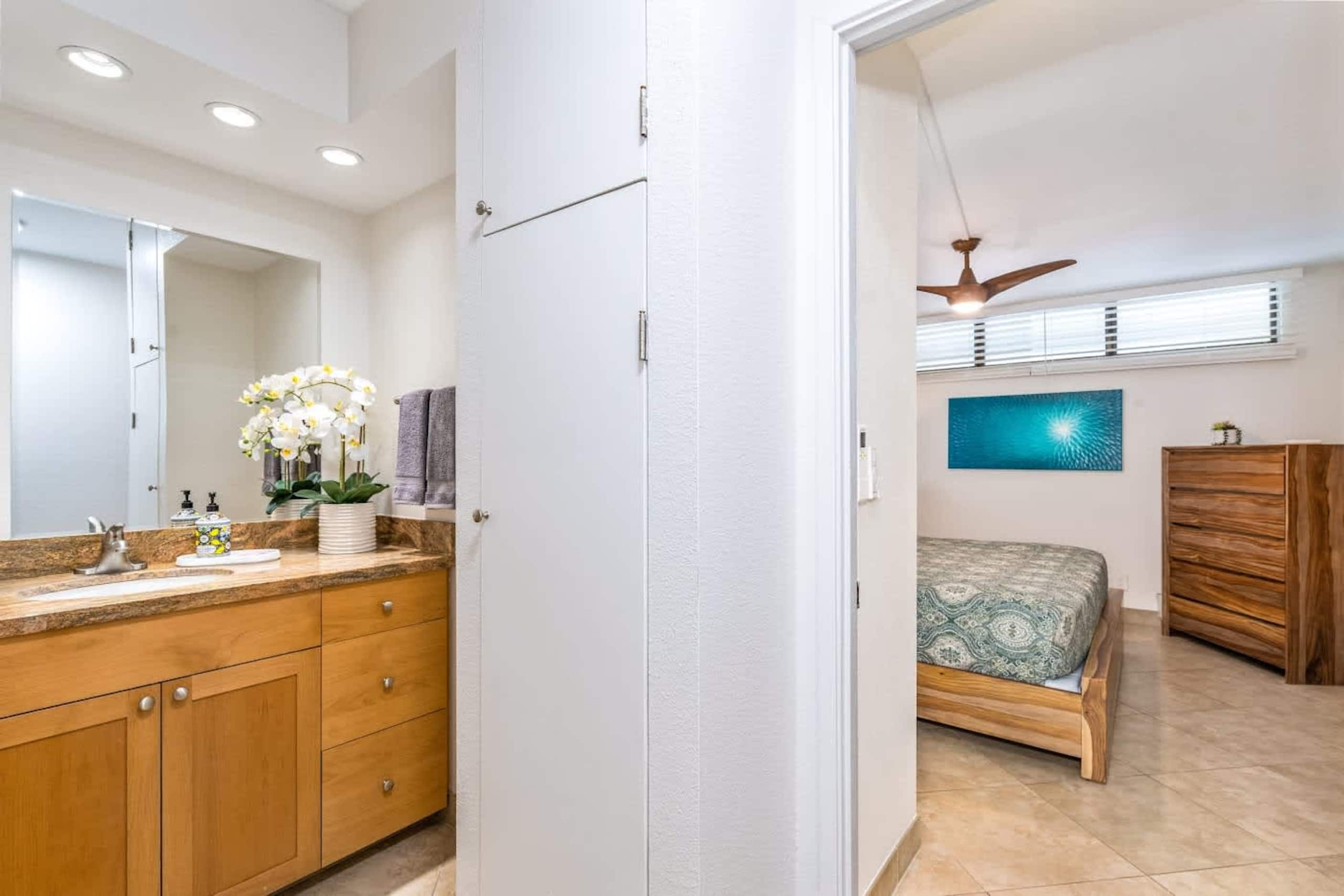 Stylish Hawaiian Tropical Oceanview Vistas - Image 20