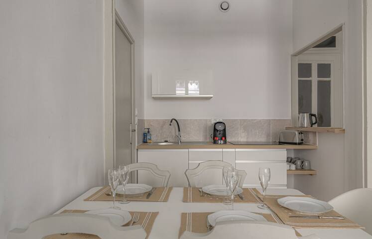 Charmant et Chaleureux à Cordeliers gallery image 3