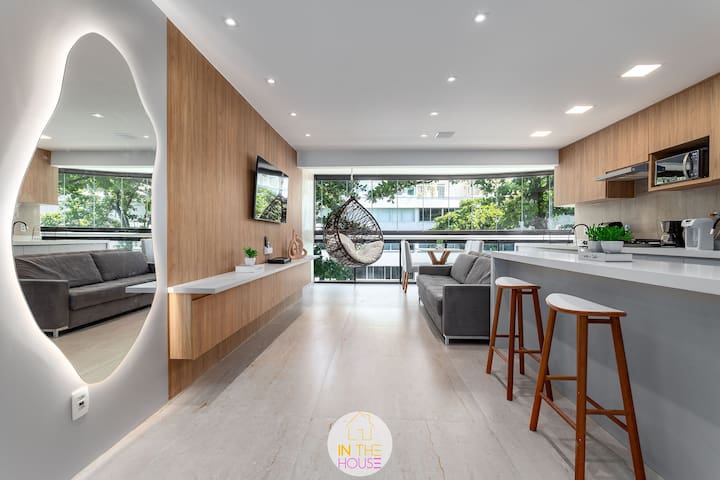 Beautiful apartment on Ipanema beach