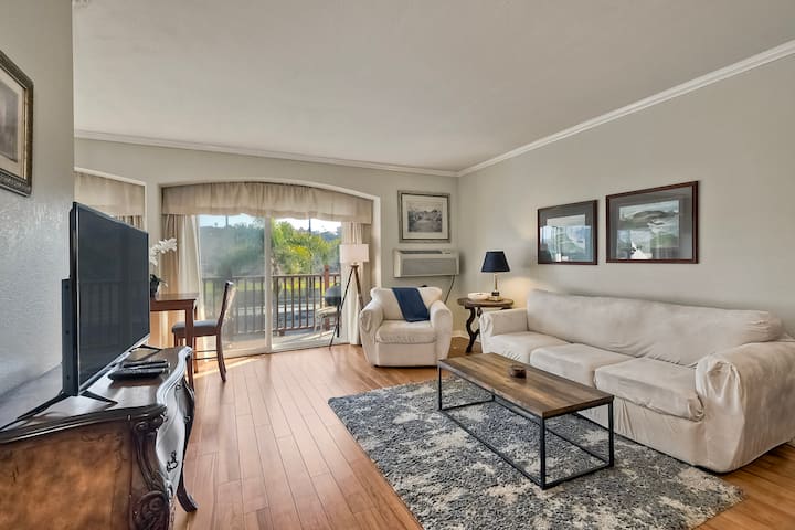 La Costa Condo | Pool | Bbq | Garage | Garden View - Encinitas, CA