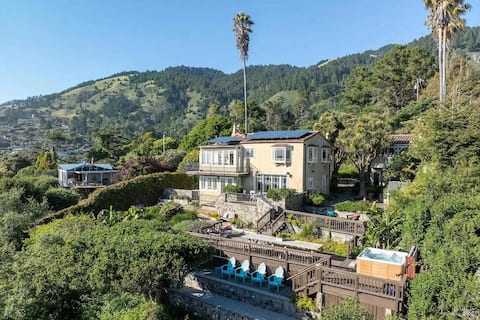 "R" House Beach Villa