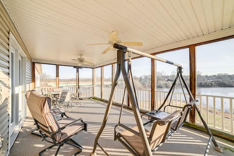 Walk to Ohio River: Golconda Home w/ Water Views!