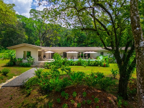 Waves as Your Companion: Beachfront Elegance