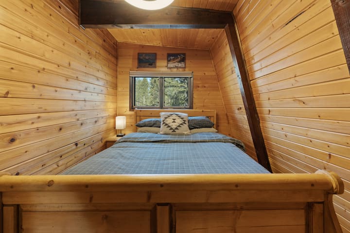 חדר שינה 2 - מיטת קווין