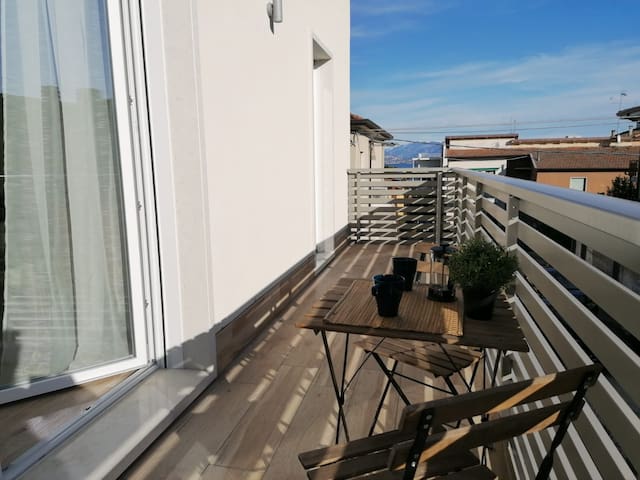 Case al Lago managed Airbnb listing 3