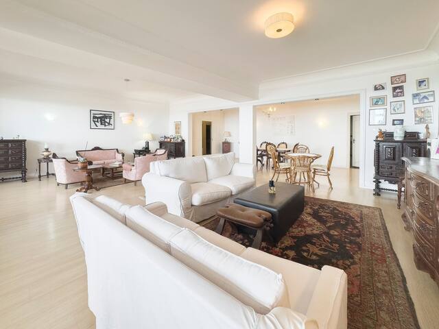 Familiar Amplo Apartamento com Vista para o Mar gallery image 4