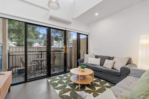 Spacious 4BR In Pyrmont | 9 Min To Darling Harbour