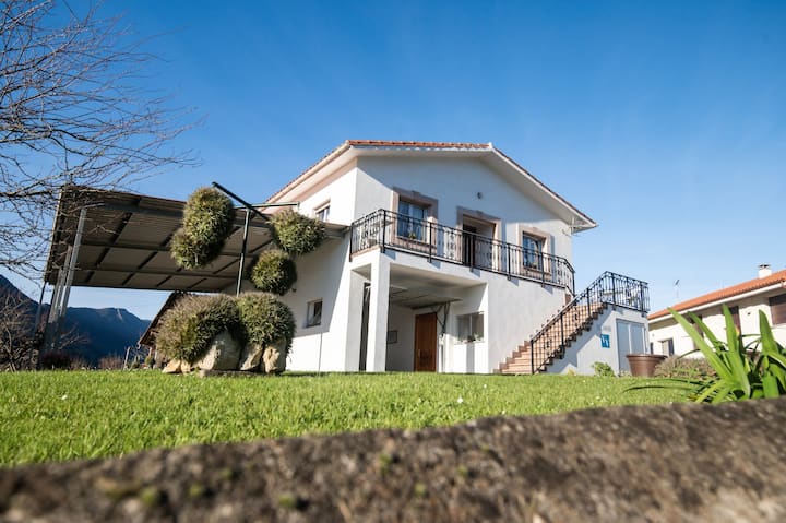 Casa Vacacional El Angel - Ribadesella