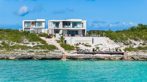 Coco Rock Villas (Villa Julia and Villa Angelina)