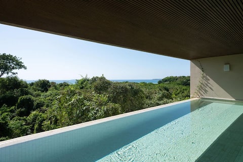 Surfers Dream: Modern Rooftop Terrace & Beach Path