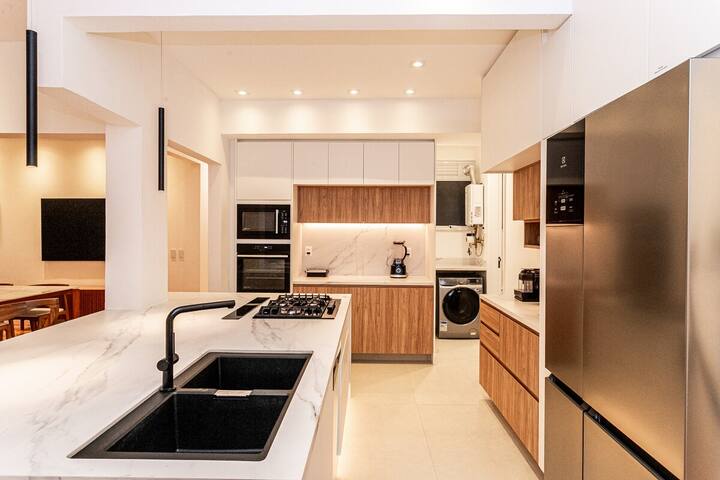 leblon: luxo, design e sofisticação com garagem gallery image 5