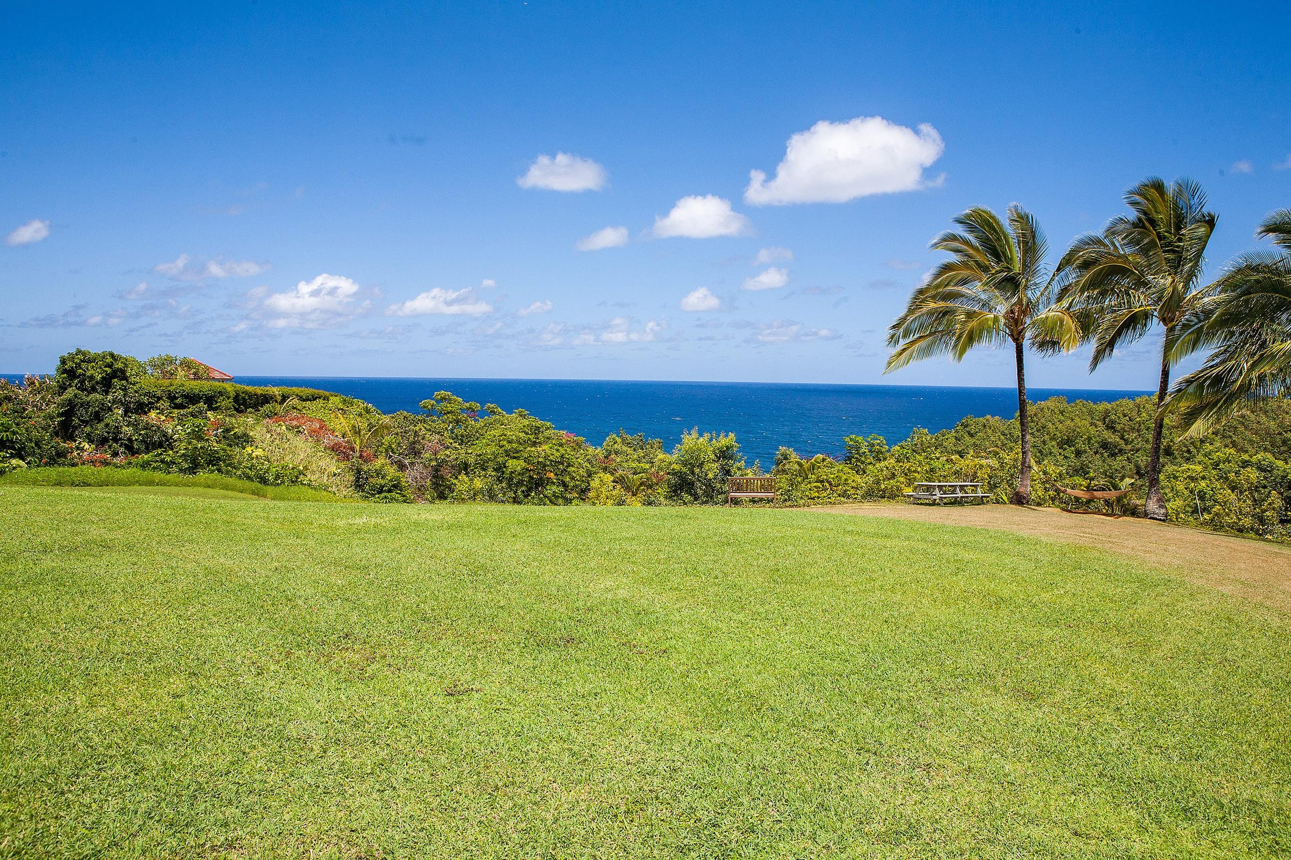 Condo in Princeville · ★4.67 · 1 bedroom · 2 beds · 2 private baths - Image 15