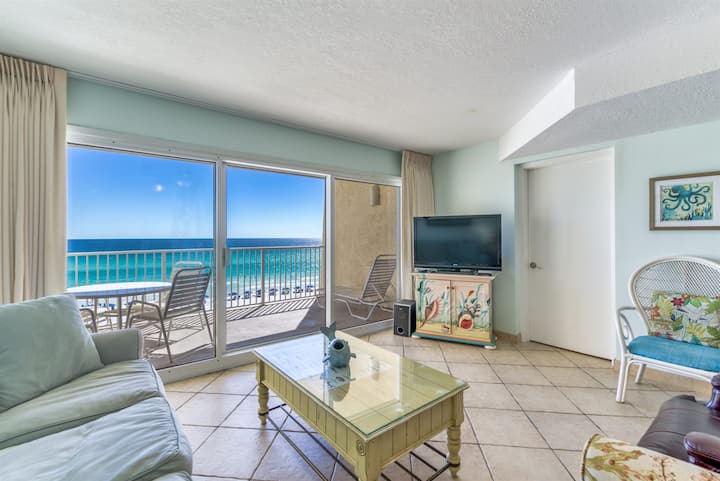 B405 | Beachfront With Beach Service, Pool, & Wifi - Miramar Beach, FL