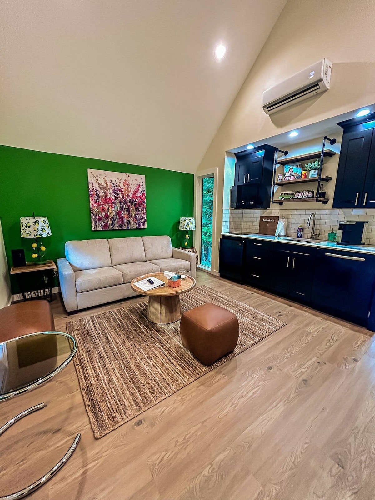 Колибри – всекидневна/кухня