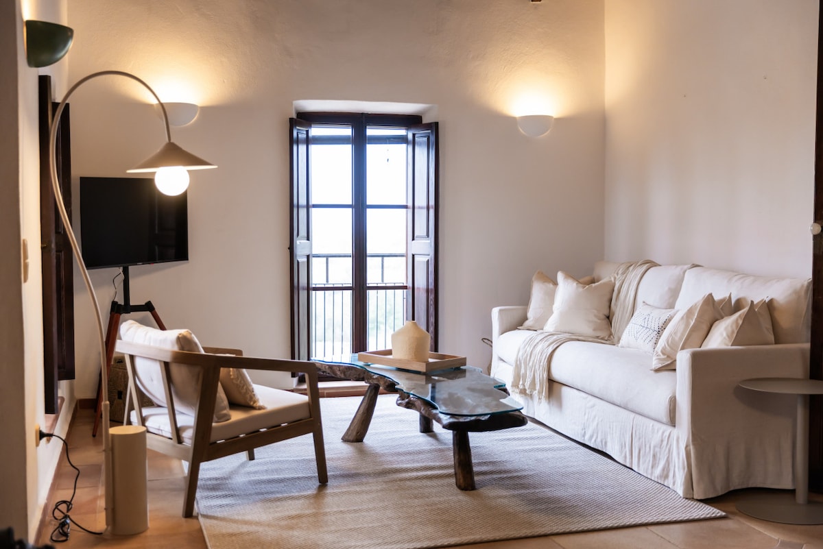 Successful Airbnb property: Private Schloss-Finca El Castillo | 12m Pool | BBQ in Illes Balears