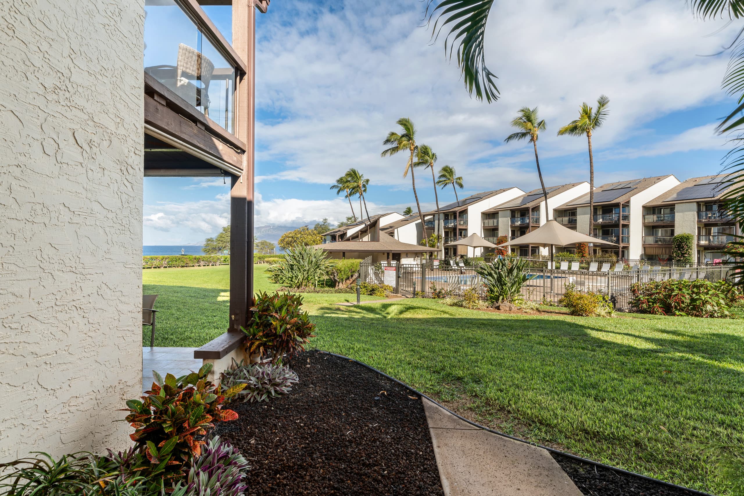 Condo in Kihei · ★4.88 · 1 bedroom · 2 beds · 1 bath - Image 33