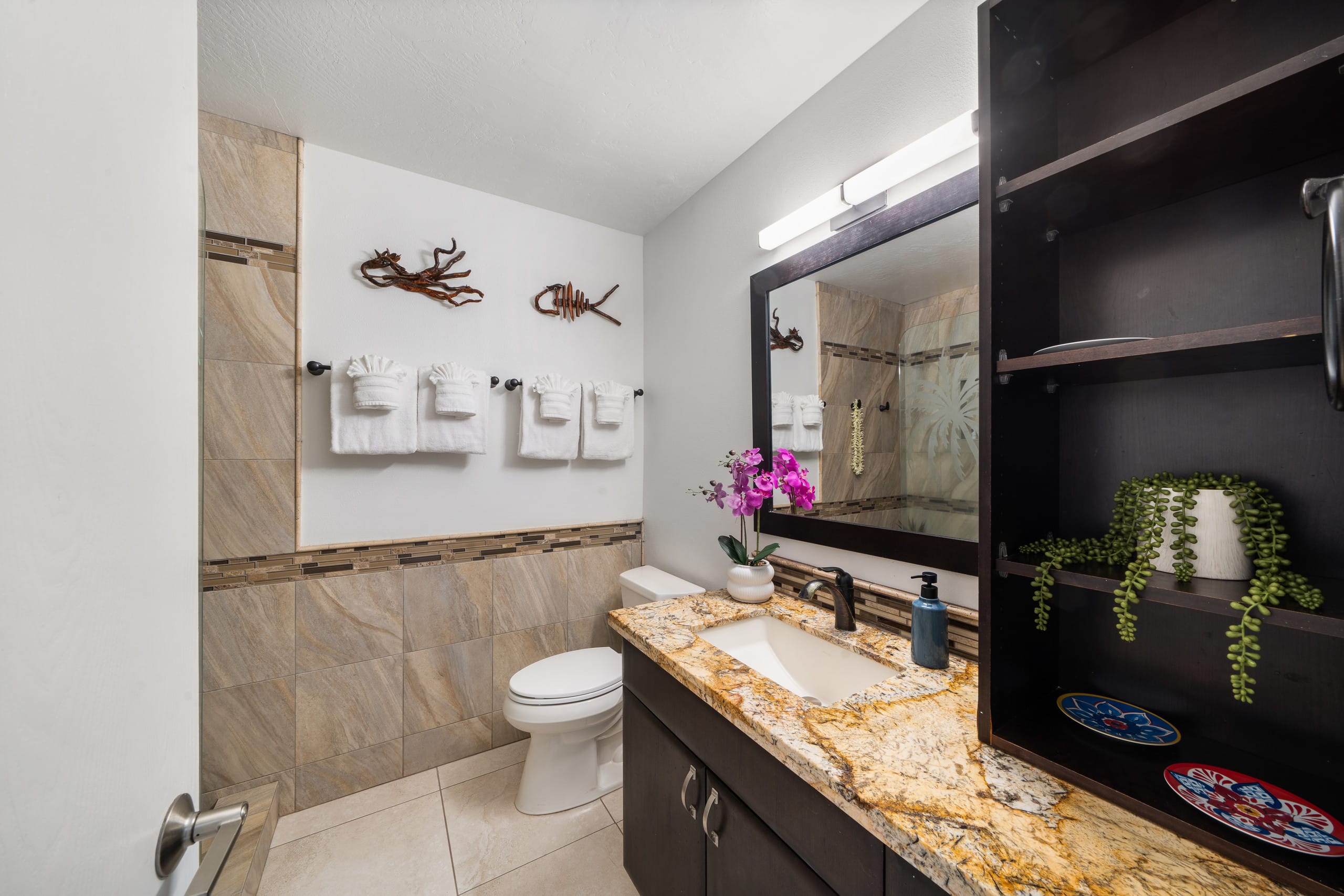 Condo in Kihei · ★4.88 · 1 bedroom · 2 beds · 1 bath - Image 20