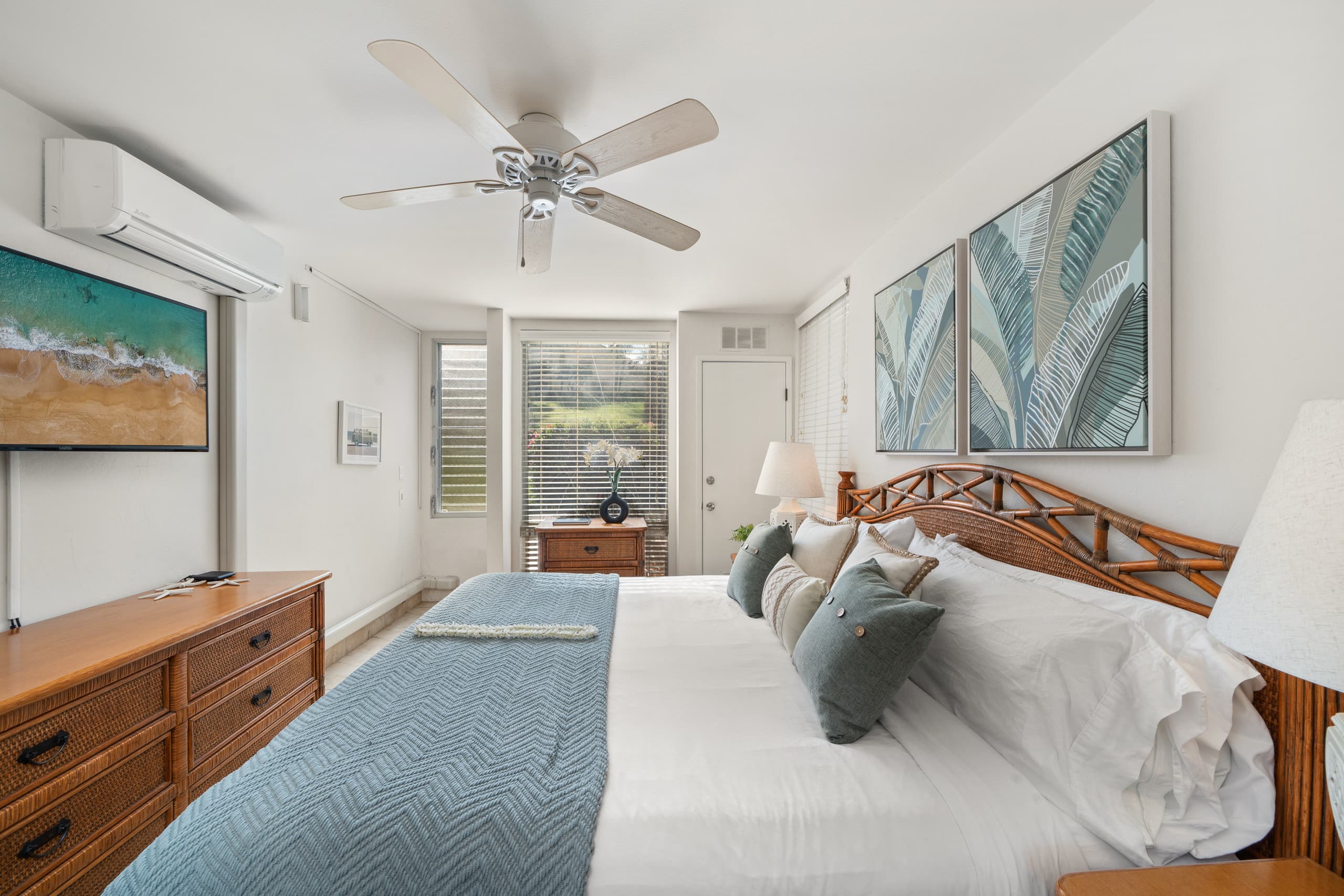 Condo in Kihei · ★4.88 · 1 bedroom · 2 beds · 1 bath - Image 17
