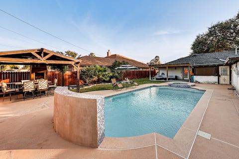 3 Mi to Downtown McAllen: Quiet Home w/ Pool