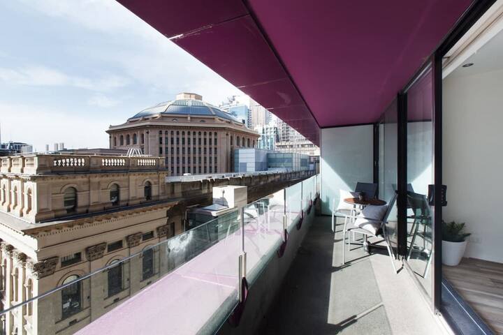 Swanston’s Urban Duo—Great for Groups with Pool gallery image 2