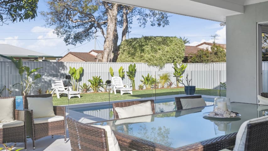 Calypso – Pool, Walk To Beach, Sawtell gallery image 3