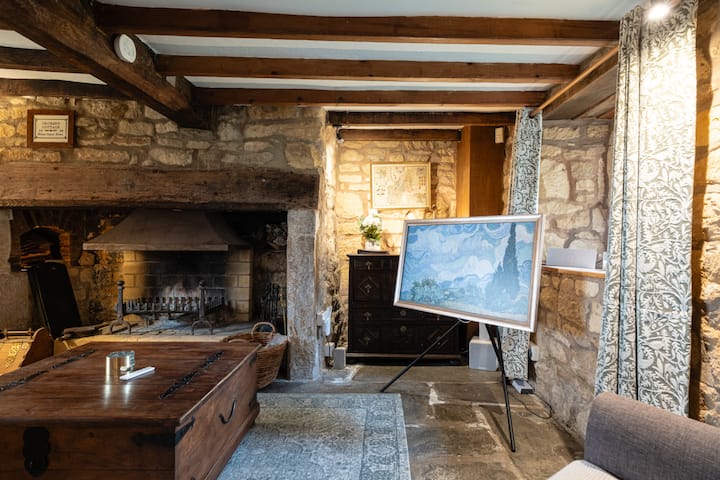 Orchard Cottage - Beautiful Home Near Broadway - Broadway