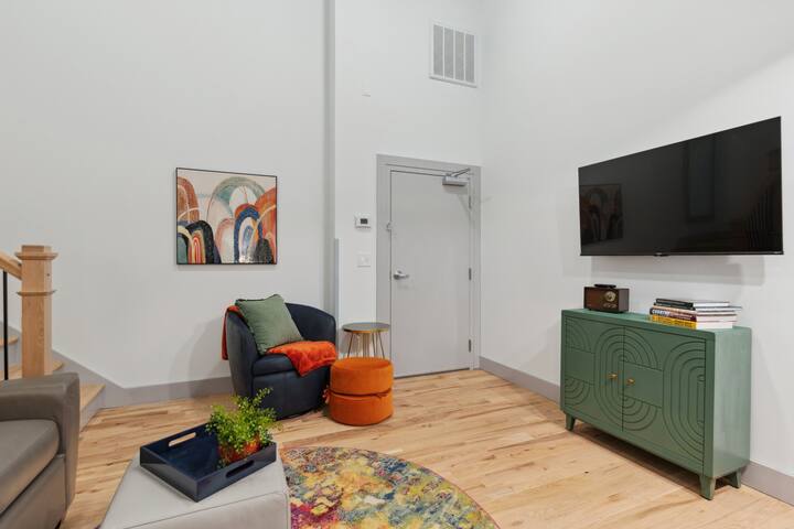 Majestic Lofts #603 – Printers Alley! gallery image 3