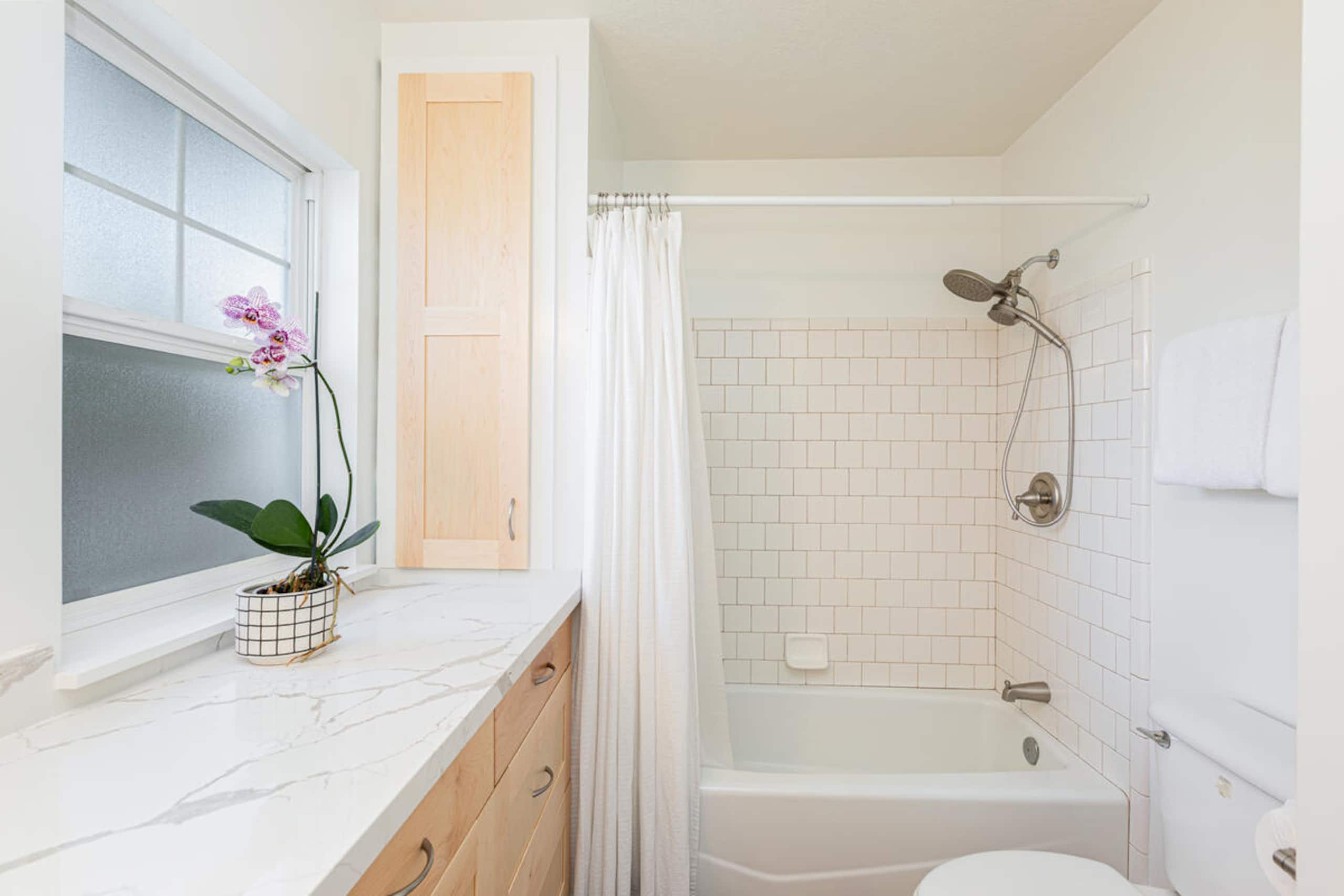Home in Princeville · ★5.0 · 3 bedrooms · 3 beds · 3 baths - Image 20