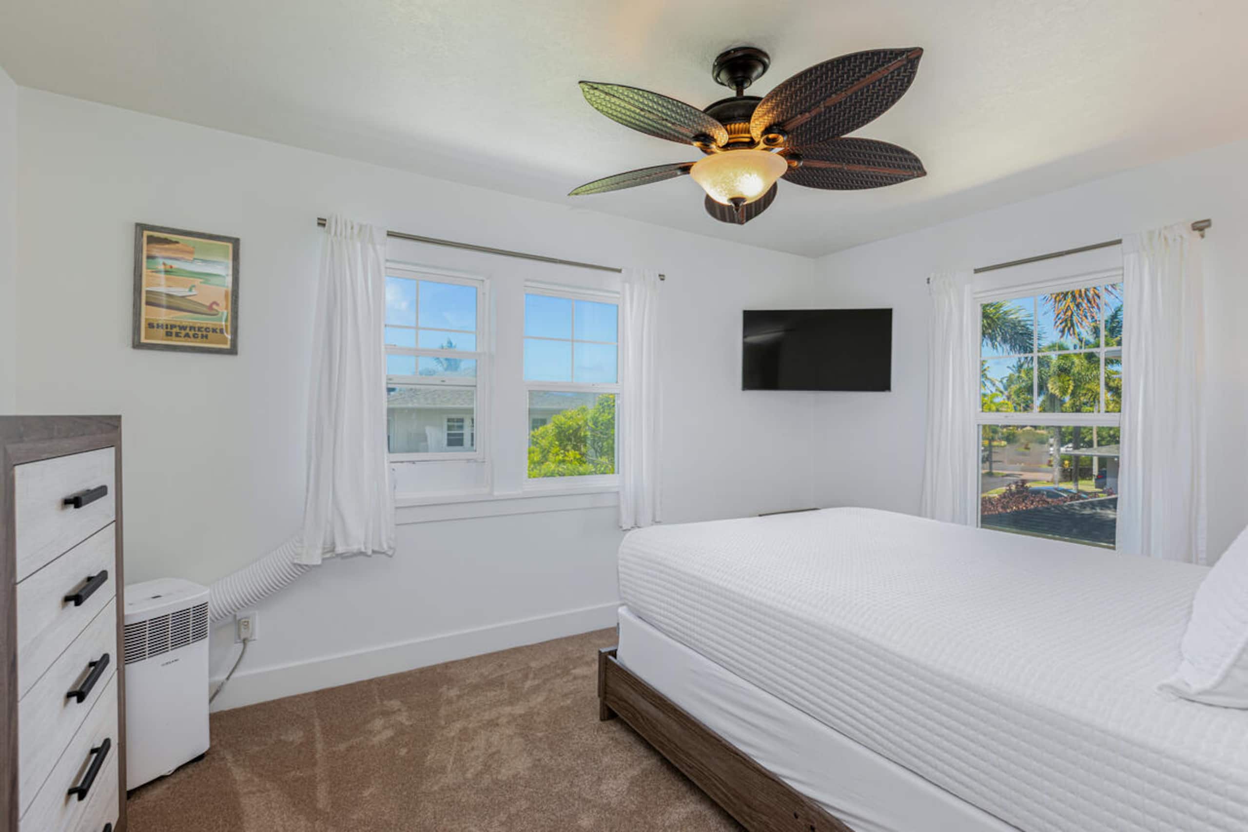 Home in Princeville · ★5.0 · 3 bedrooms · 3 beds · 3 baths - Image 19