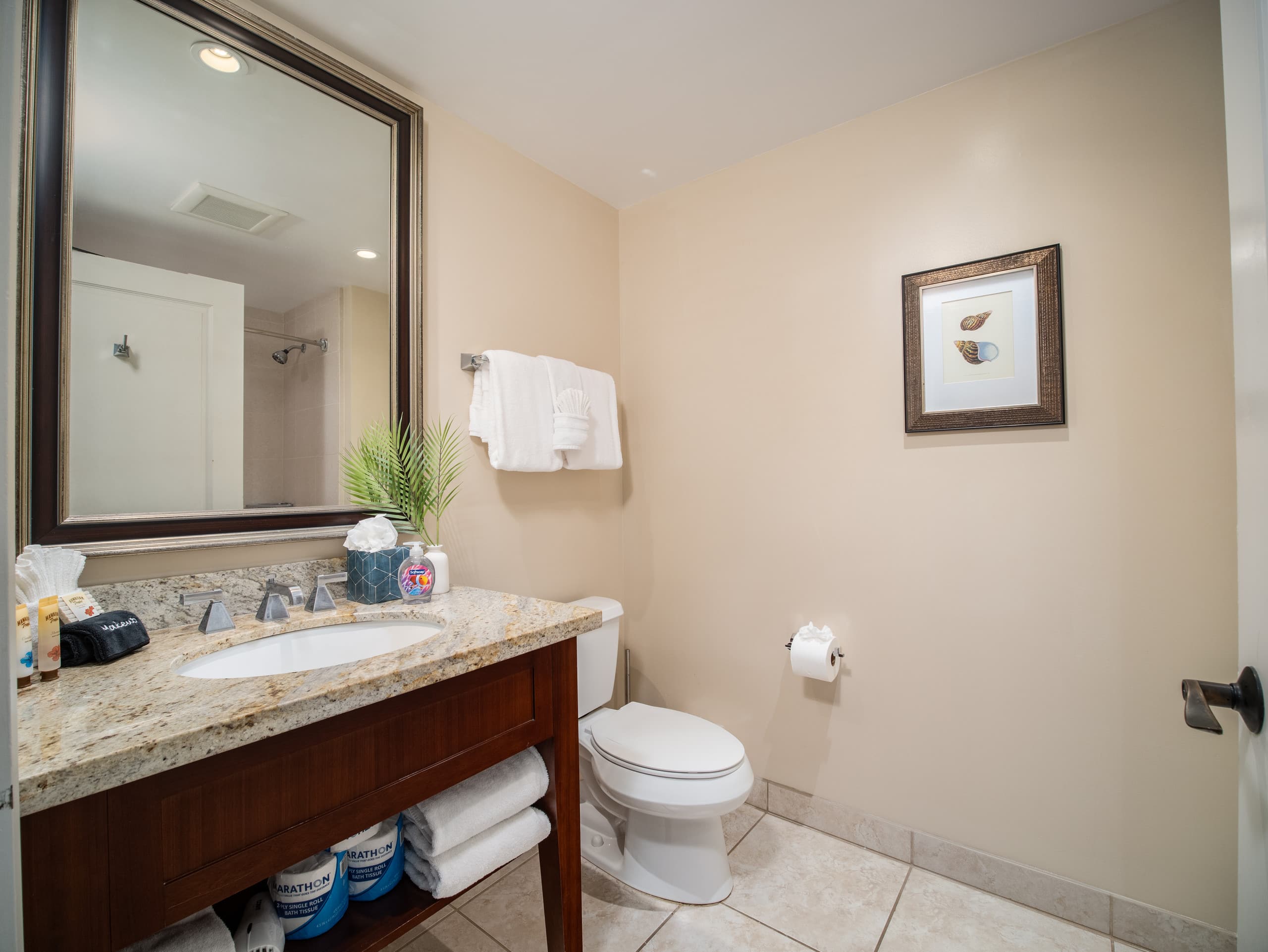 Home in Lahaina · ★5.0 · 1 bedroom · 2 beds · 1 bath - Image 9