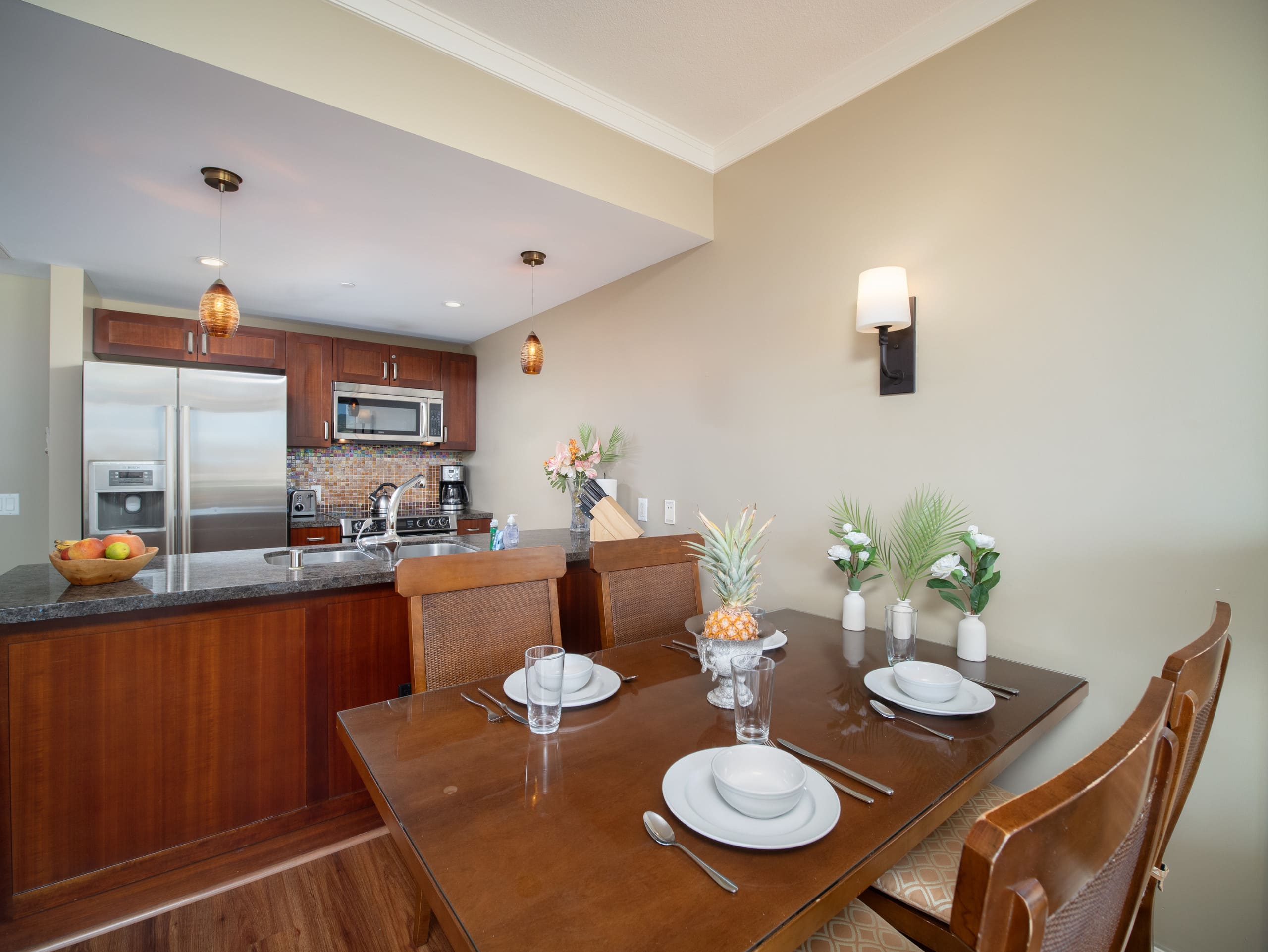Home in Lahaina · ★5.0 · 1 bedroom · 2 beds · 1 bath - Image 5