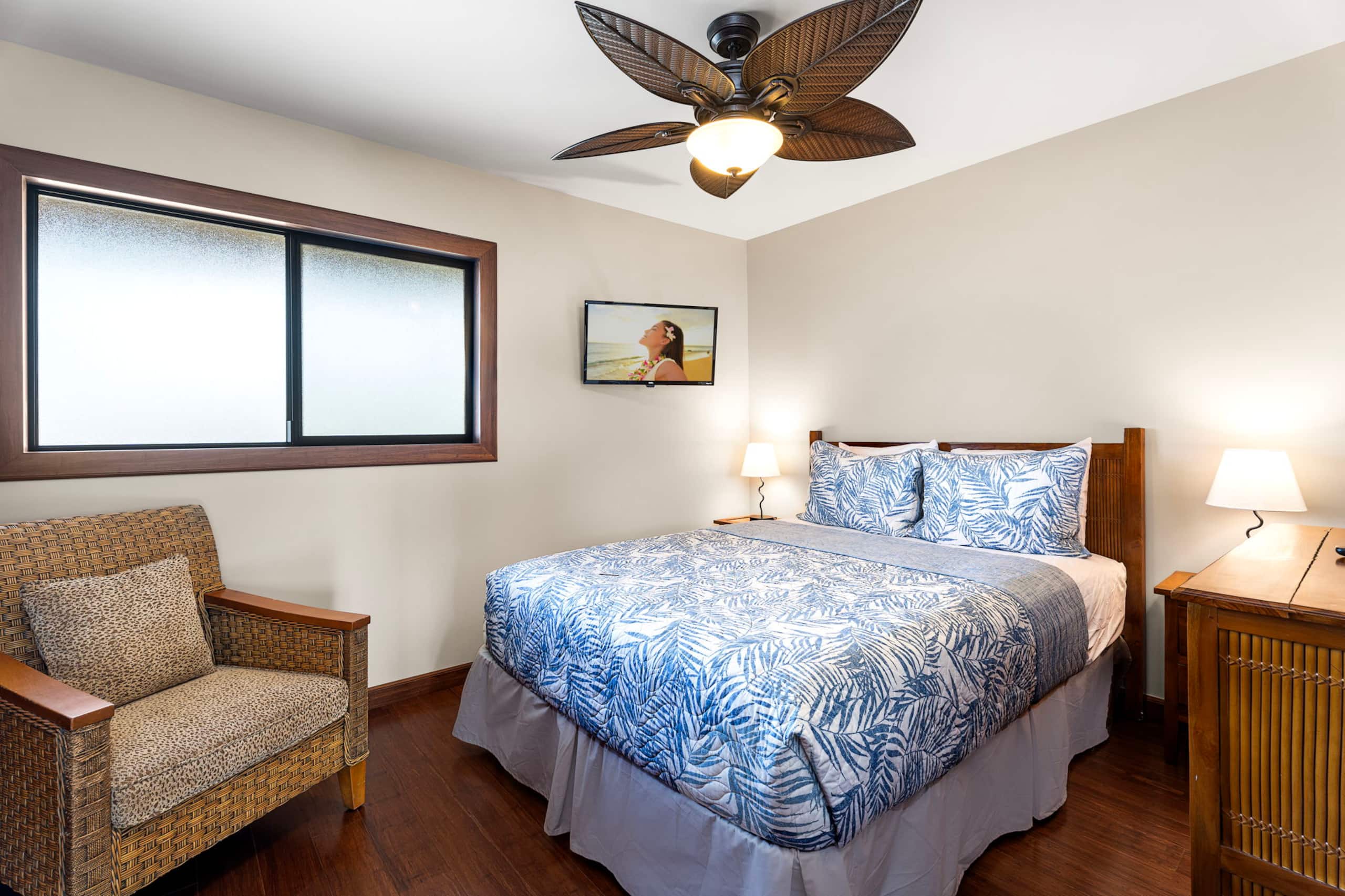 Royal Kahili 401A by Gather: Oceanfront Penthouse - Image 1