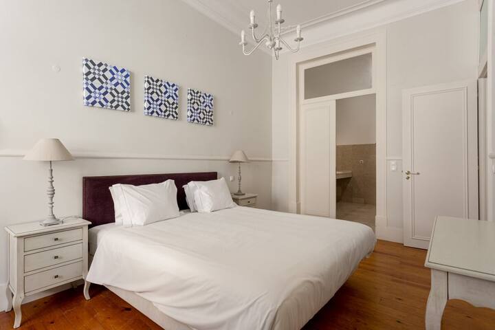 GuestReady – Family home near Santa Justa Lift gallery image 3