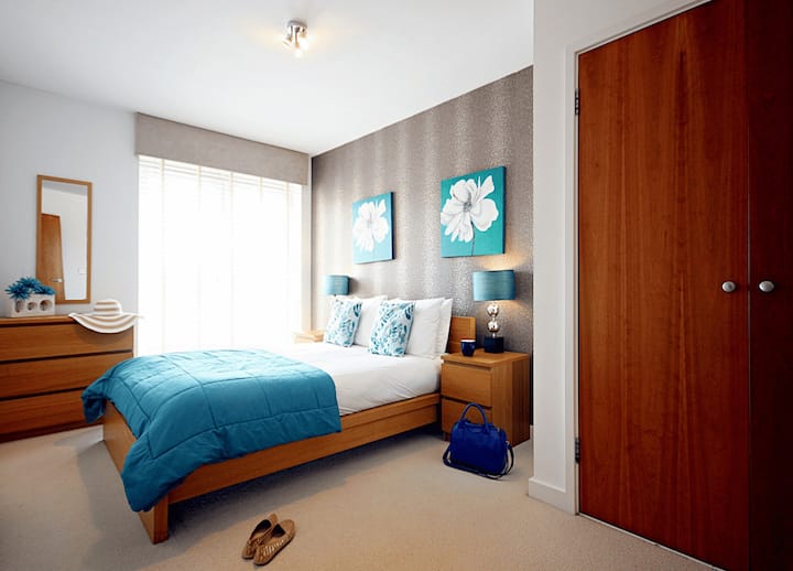 Reading Spacious Two Bedroom Apartment - Reading