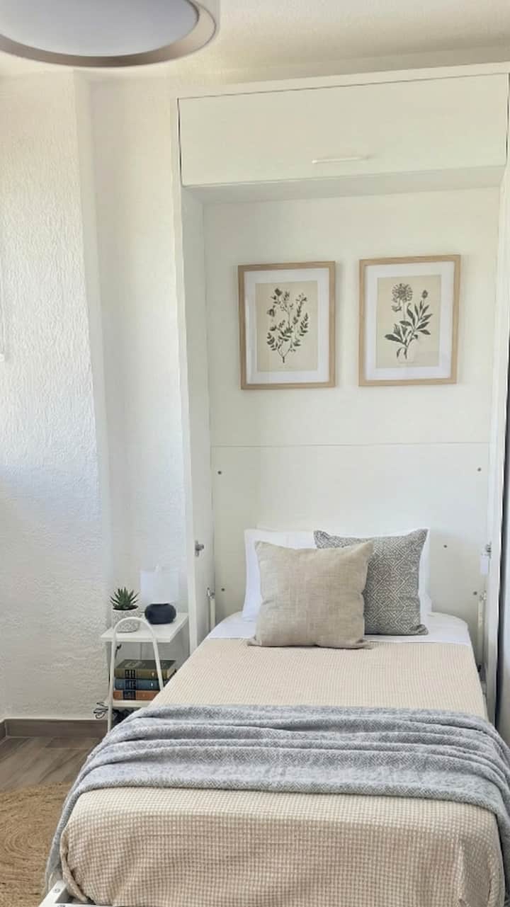 Së katërti, dhoma e gjumit