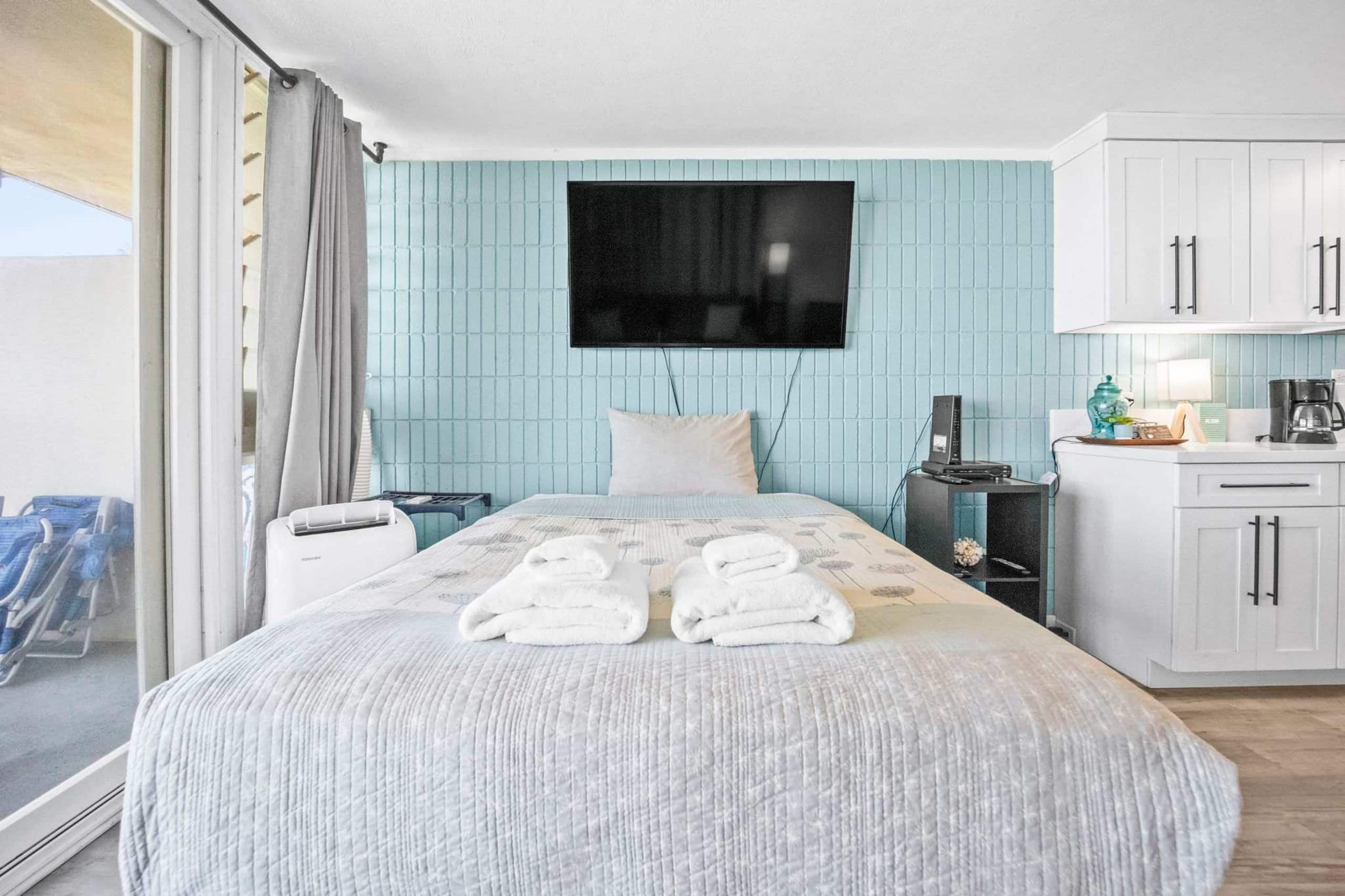 Condo in Hauula · ★4.68 · 1 bedroom · 4 beds · 1 private bath - Image 12