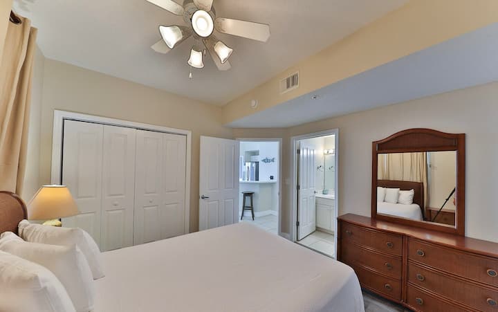 Dhomë gjumi për vizitorë me krevat dopio "queen" dhe banjë ngjitur (dhoma gjumi 2)