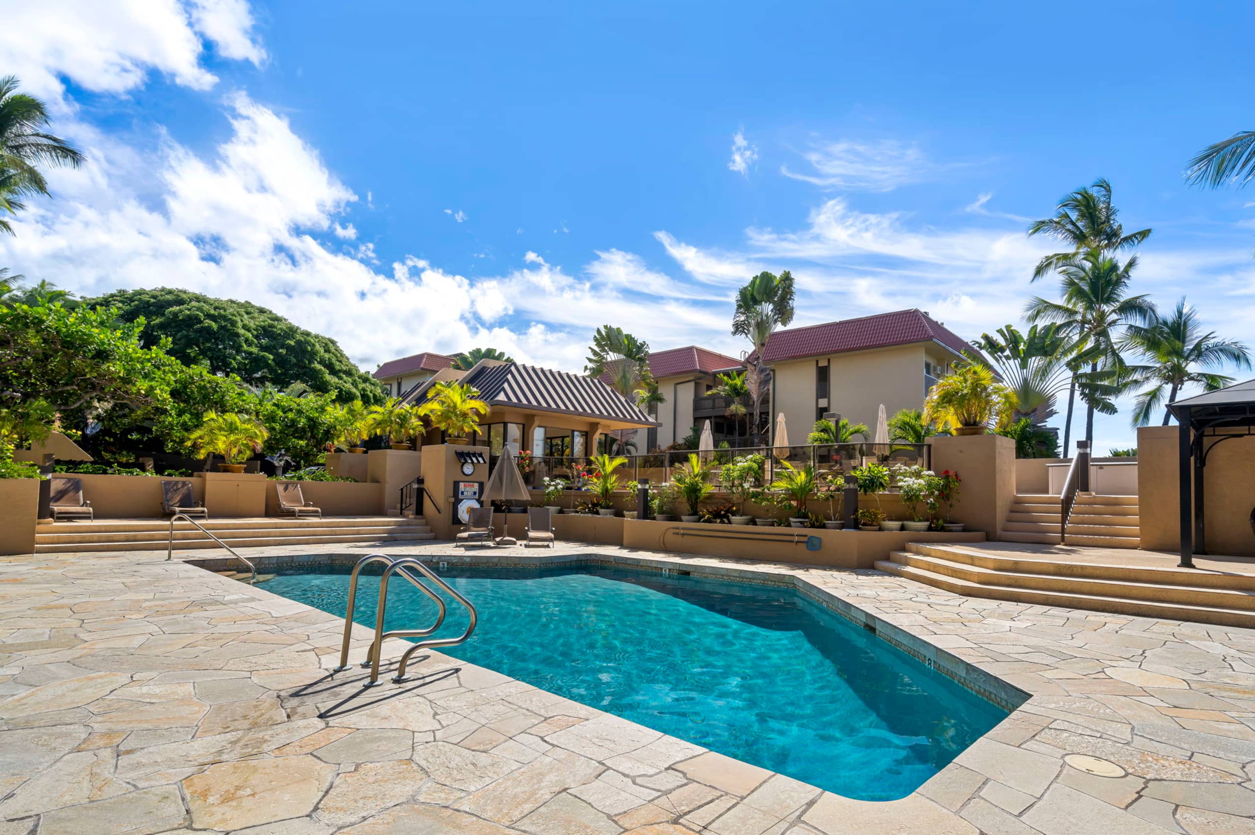 Condo in Kailua-Kona · ★4.92 · 1 bedroom · 2 beds · 2 baths - Image 34