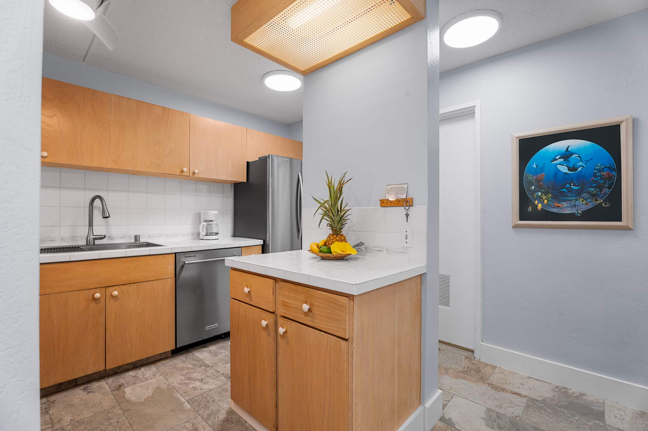 Condo in Kailua-Kona · ★4.92 · 1 bedroom · 2 beds · 2 baths - Image 13